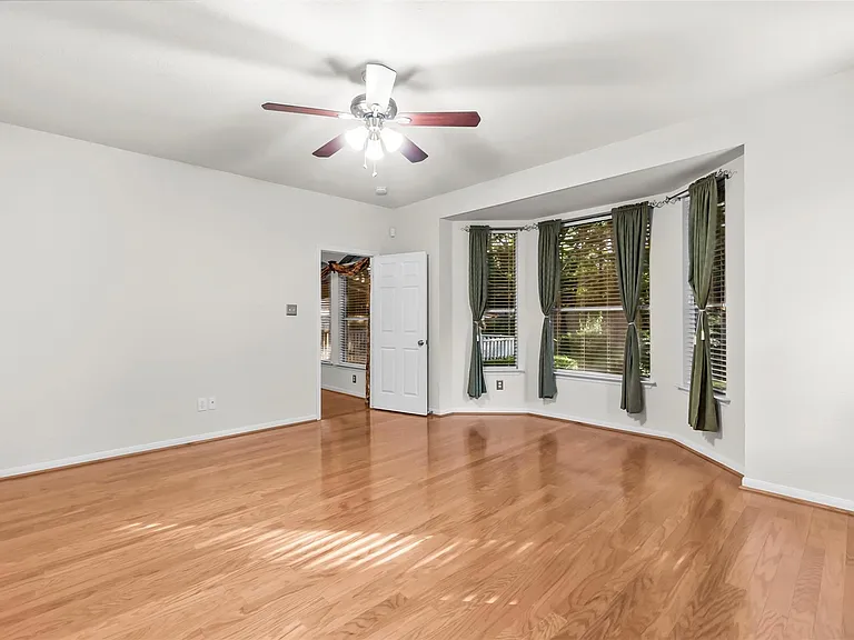 118 W Russet Grove Cir — Photo 32