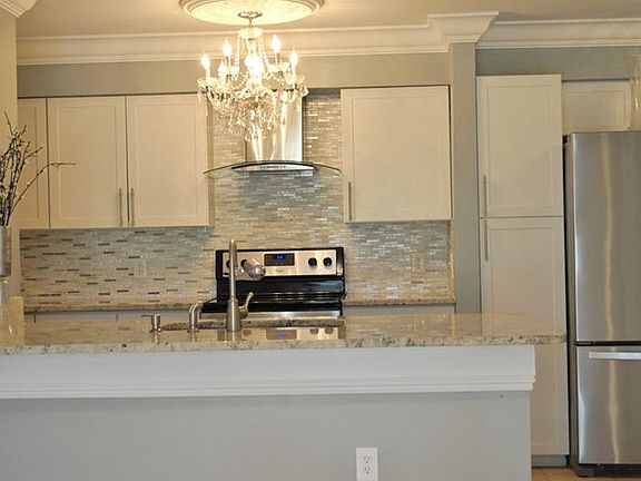 5th image of 9481 Highland Oak Dr Unit 1302