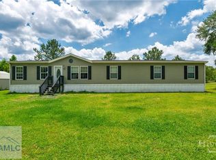 21Q Smiley Loop Rd, Riceboro, GA 31323