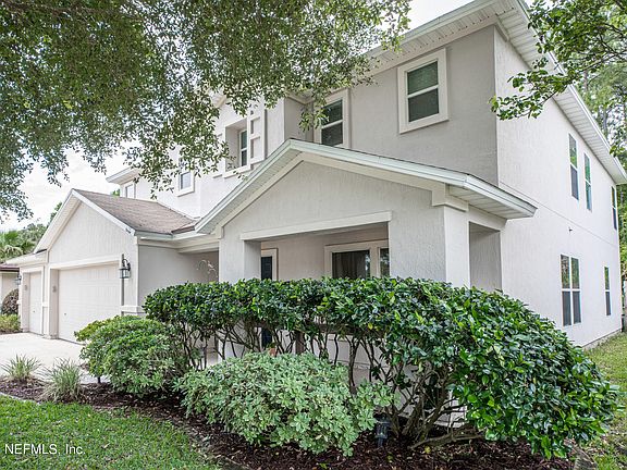 3rd image of 912 COLLINSWOOD Drive