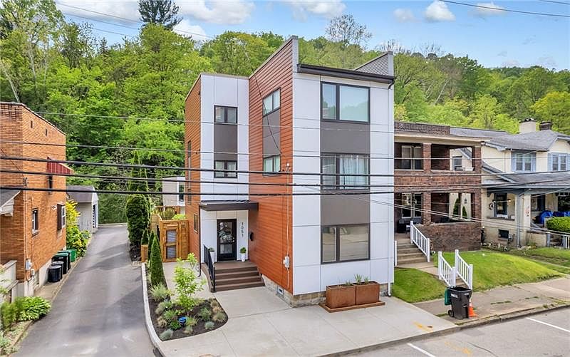 1051 North Ave, Millvale, PA 15209 Zillow