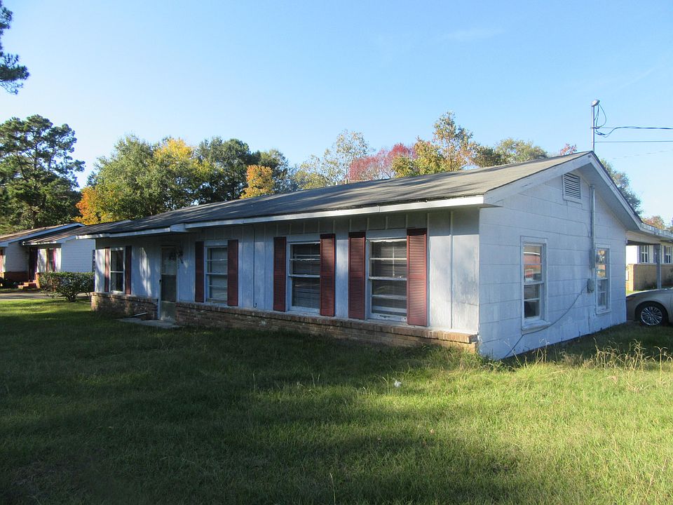 1903 General Pershing St, Laurel, MS 39440 Zillow