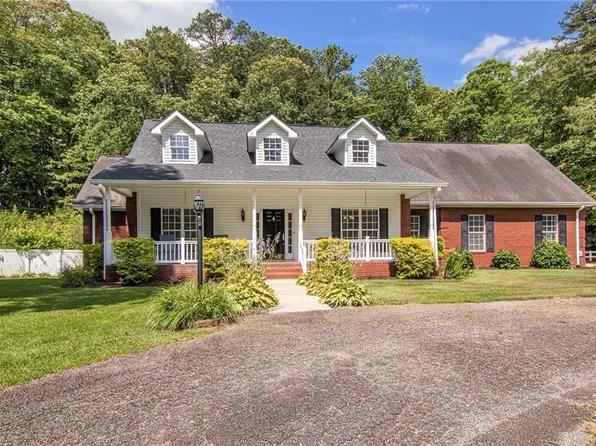 266 McDonald Rd, Tallapoosa, GA 30176