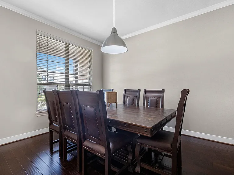 24910 Meadowthorn Crest Ln — Photo 9