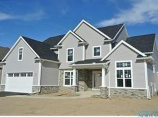 2729 Woods Edge, Perrysburg, OH 43551