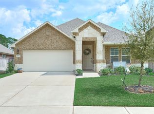 7054 Lauren Oak Dr, Conroe, TX 77304