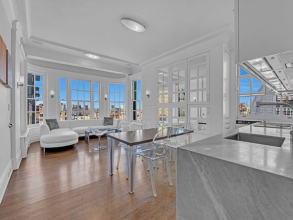 3rd image of 2109 Broadway APT 1610