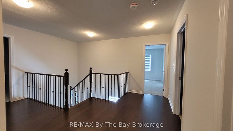Wasaga Beach House for rent - 4 Bedrooms — photo 19