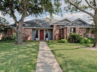 5418 Oakmont Ln, Garland, TX 75043