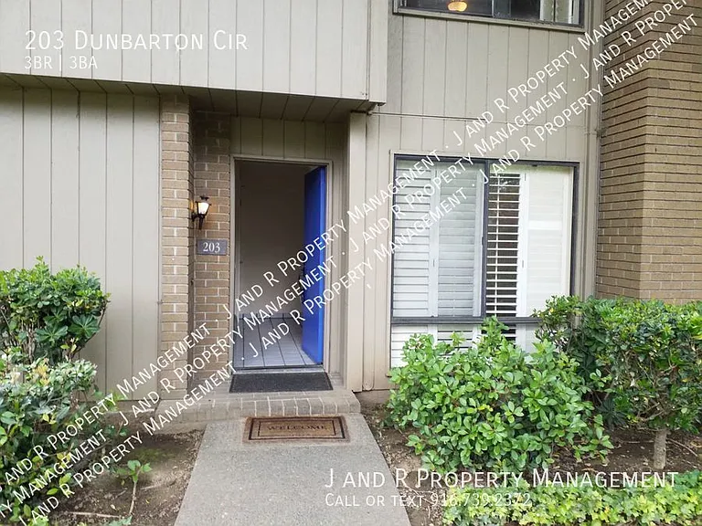 203 Dunbarton Cir — Photo 18