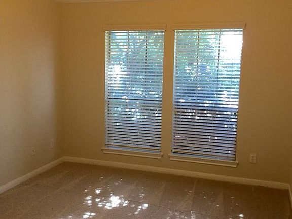 4th image of 20812 Prestwick Dr