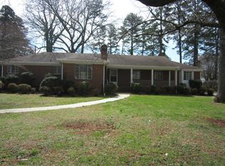 221 Westover Dr, Lexington, NC 27292