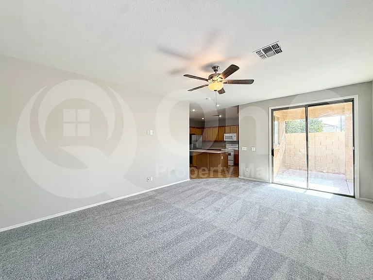 5310 E Hilton Ave — Photo 7