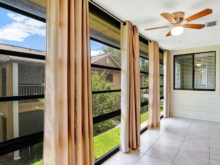 6019 Scotchwood Gln #204 — Photo 15