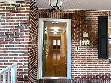 3 bed, 2588 sqft, $3,500 — Photo 3