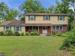 290 Cherry Blossom Dr, Southampton, PA 18966
