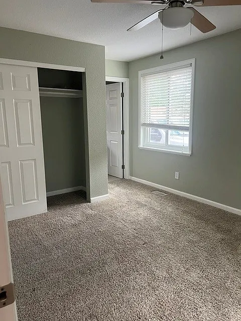 3 bed, 1300 sqft, $1,800 — Photo 4