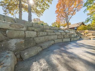 Edgewater Blvd, Vermilion, OH 44089