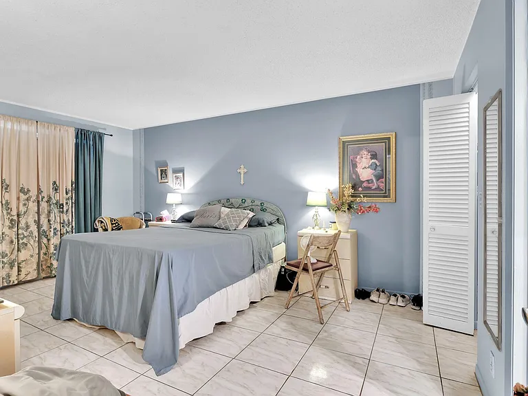 711 Lori Dr #204 — Photo 11