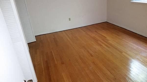 1st image of 223 E Avenue # 1st Fl 2nd