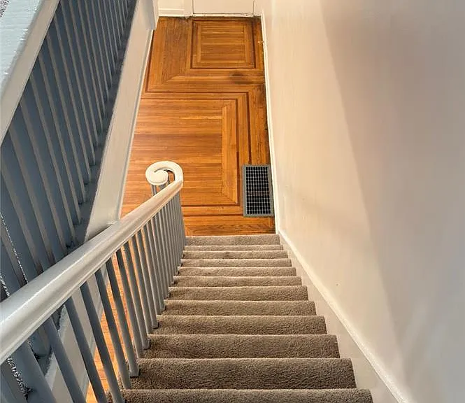 450 Hanover Ave — Photo 11