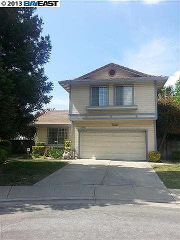 2nd image of 43659 Skye Rd