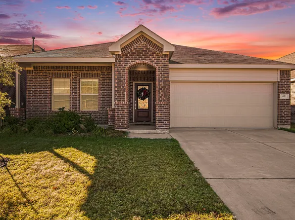 621 Pueblo Bonito Trl, Haslet, TX 76052