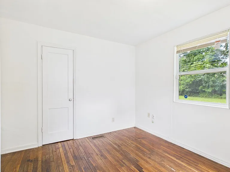 622 Fayette Ave — Photo 20