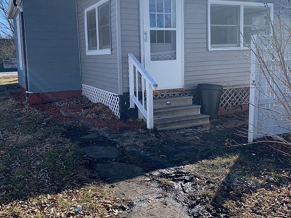 5th image of 639 N Cole St