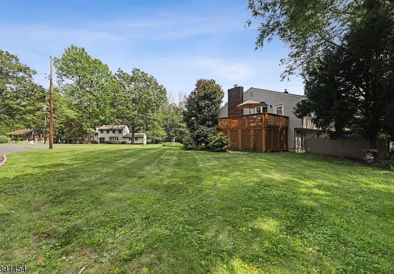 63 Whitney Dr — Photo 12