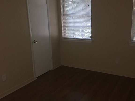 5th image of 12461 Shay Ave