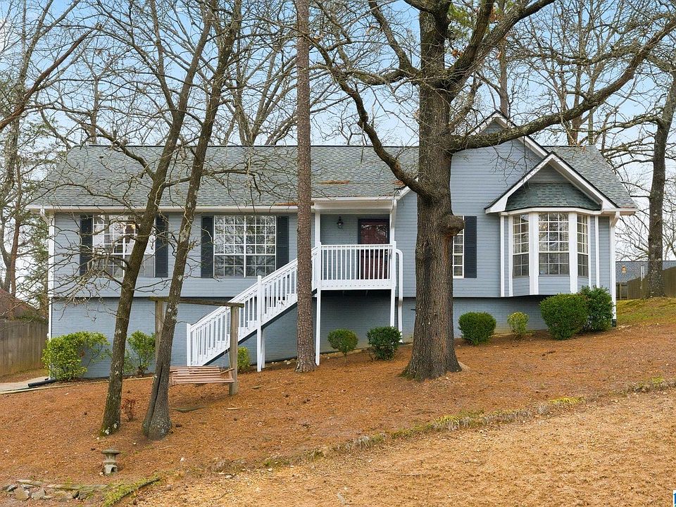 1st image of 204 Port South Ln