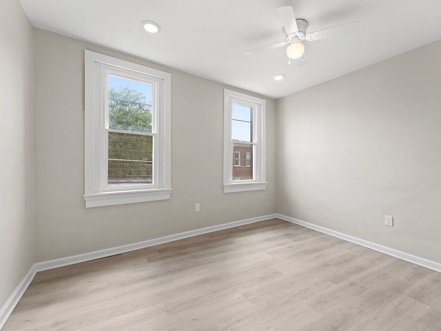 3 bed, 1174 sqft, $1,625 — Photo 2