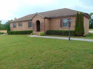1090 Brad Smith Trl, Nathalie, VA 24577