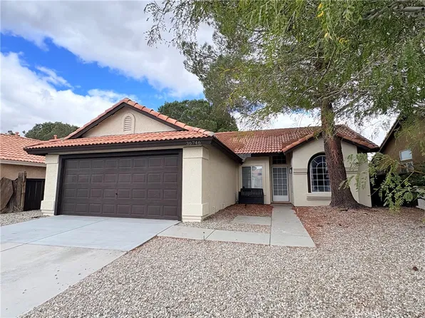 36746 Golden Oak Dr, Palmdale, CA 93552