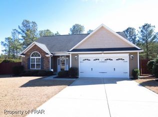 468 Basket Oak Dr, Bunnlevel, NC 28323