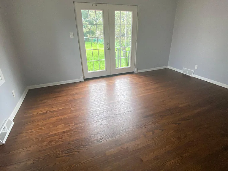 16917 Larchwood Ave — Photo 32