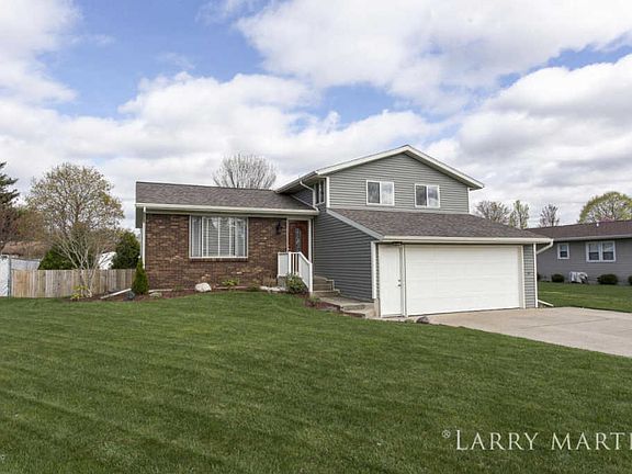 2nd image of 4084 Lucaya Ct SW