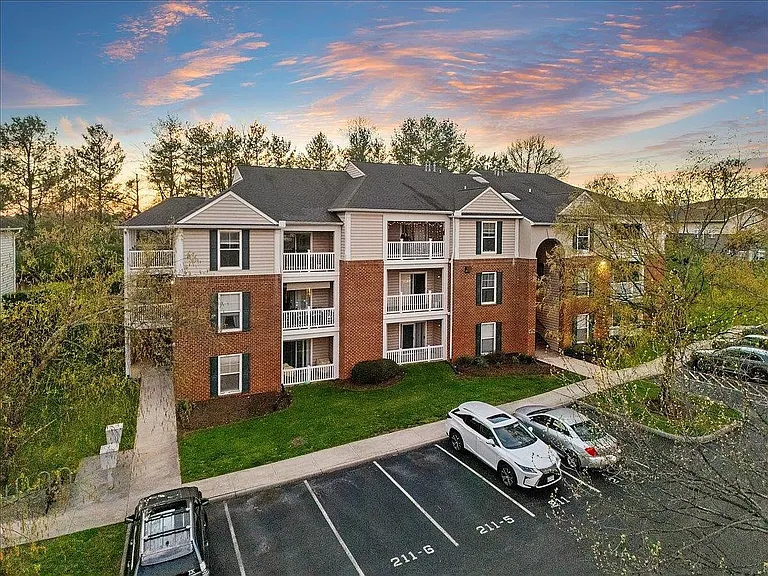 211 S Knollwood Dr #2305 — Photo 40