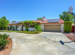 13435 Tioga Rd, Apple Valley, CA 92308