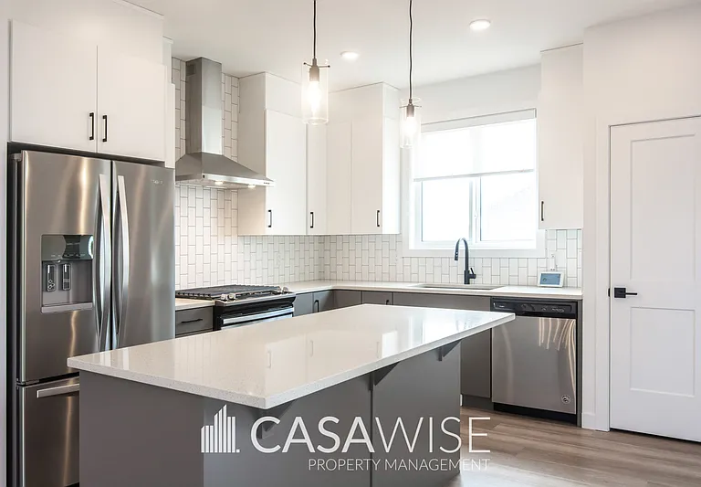 590 Lewis Greens Dr NW — Photo 2