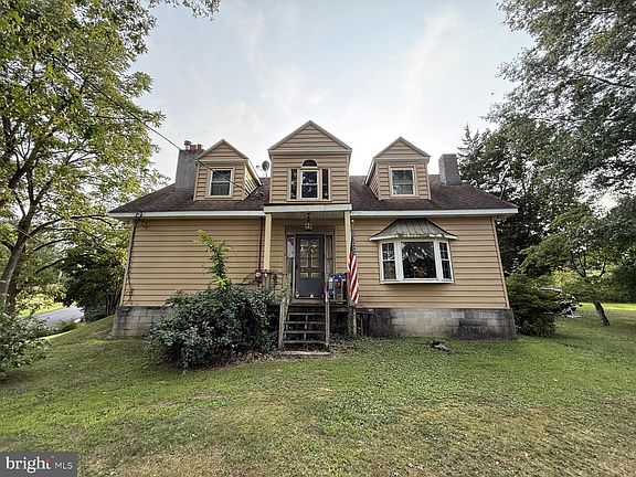 3rd image of 113 Lindbergh Dr