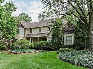 8357 Twin Pointe Cir, Indianapolis, IN