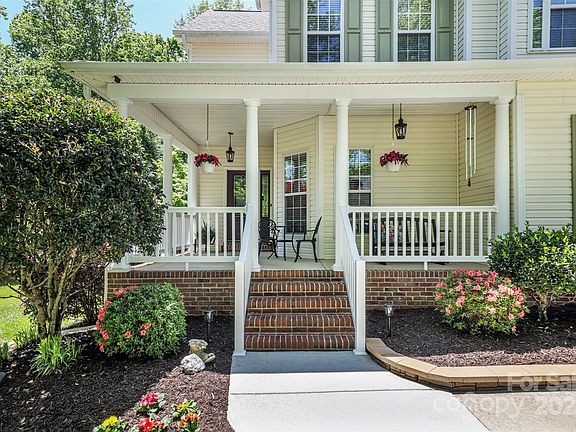 4th image of 7819 Sedgebrook Dr E