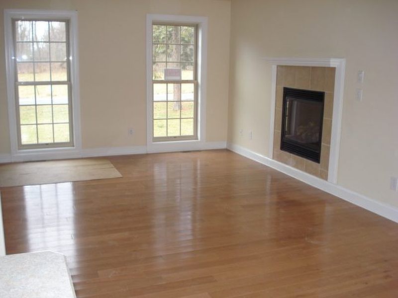 5th image of 592 MUITZESKILL Road