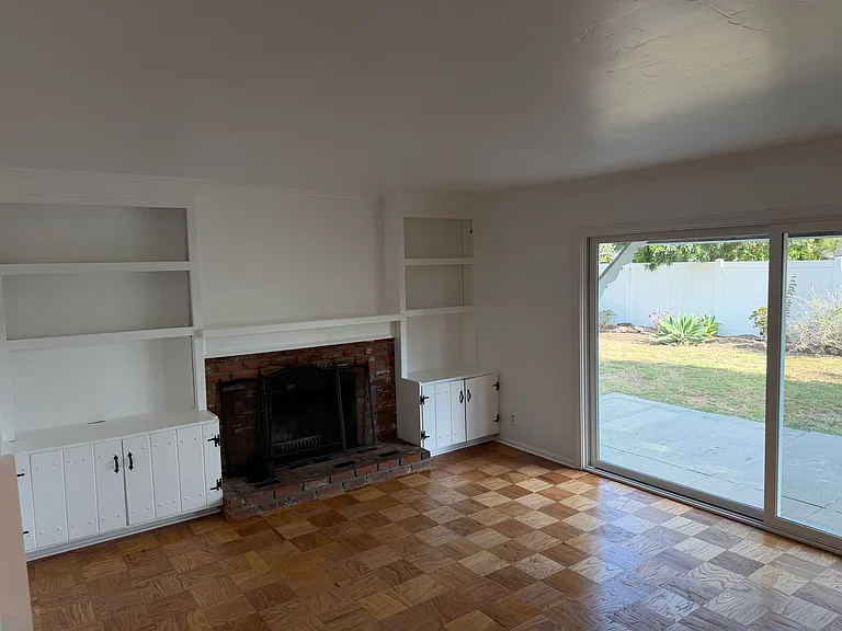 5637 Kent Pl — Photo 8