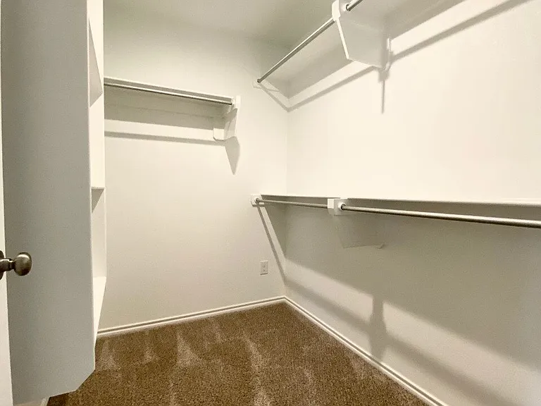 10423 Waverly Ave — Photo 17