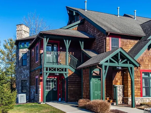 3 Pine Cres Unit 11, Vernon, NJ 07462