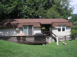 38 Cedar Dr, Franklin, NJ 07416