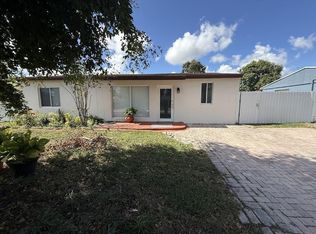 2271 SW 42nd Way, Fort Lauderdale, FL 33317